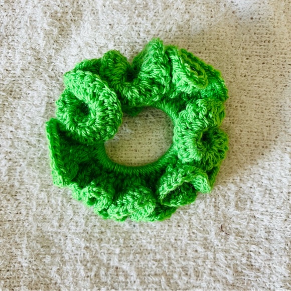 Crocheted Scrunchie Hair Tie, Bright Green, 100% Acrylic - Picture 1 of 1